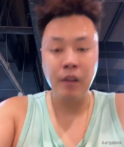 你认同吗？贺天举谈广东队：

“广东队现在也不是强得可怕。”

“他们内线太弱了