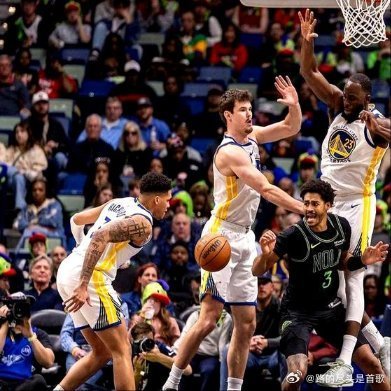 《科尔暗自满意！勇士输给鹈鹕竟然获益？这波锻炼让我震惊不已！》勇士输给西部倒数第