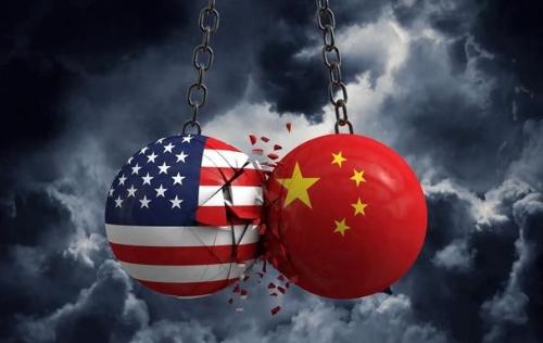 中国最不想看到的结局，不是 美国 继续称霸，而是美国在中国准备好之前突然垮掉——