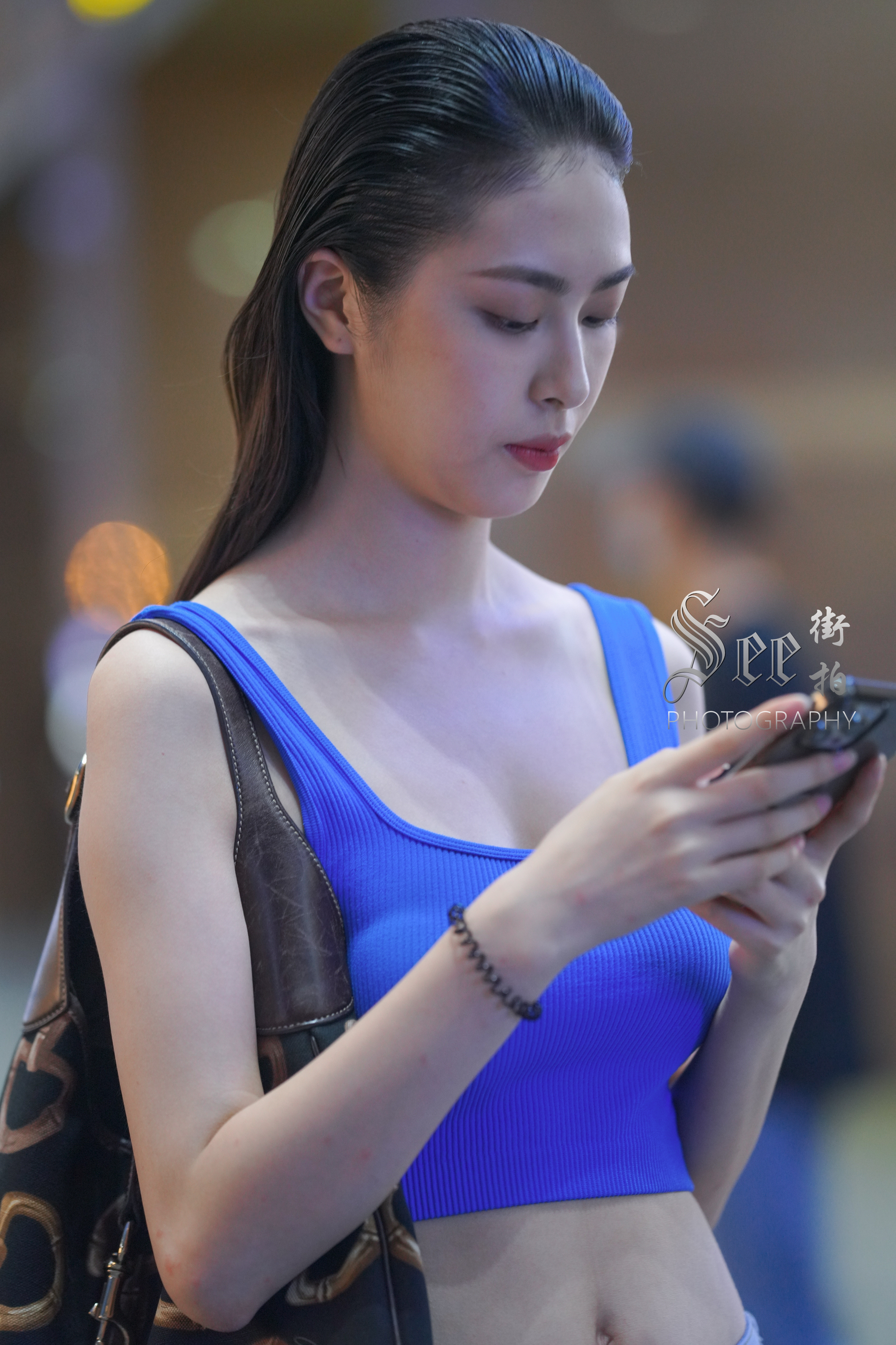 高挑简约的搭配~~ ​​​
