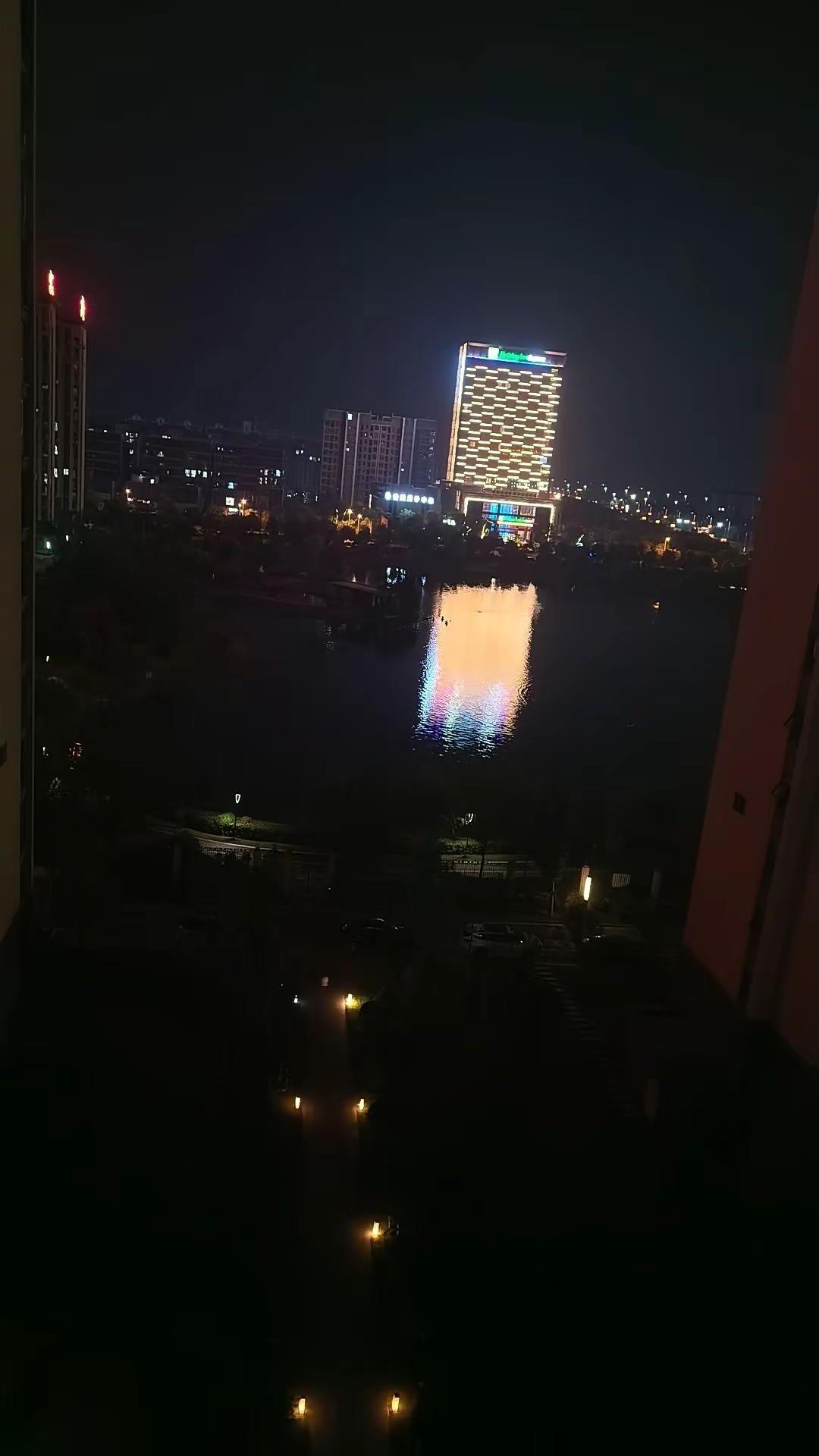 我又何尝不是个赌徒，赌的全是良心和真心。