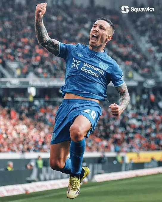 格里马尔多德甲已进8粒任意球，位加盟药厂后五大联赛同期最多德甲第25轮，勒沃库森