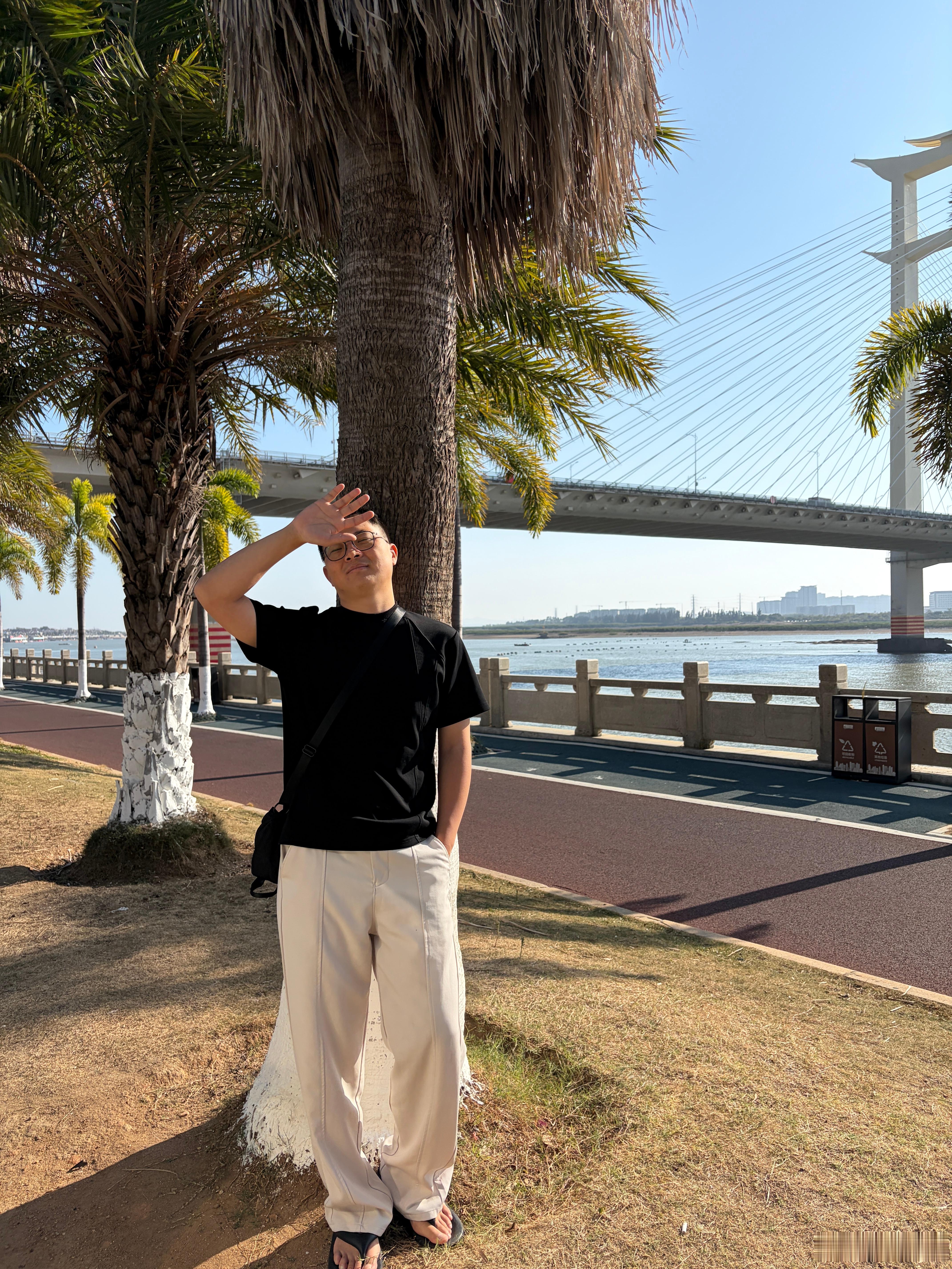 离开北京半个多月，在福建和广东来回跑，才想起来已经半个多月没吃过麦当劳了。在北京