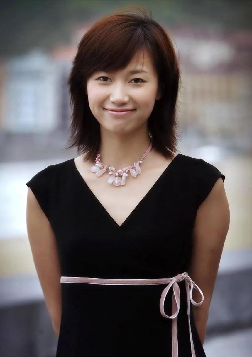 徐静蕾好像真的run到美国不回来了，曾经也是一代人心中的女神，无论拍戏演戏都非常