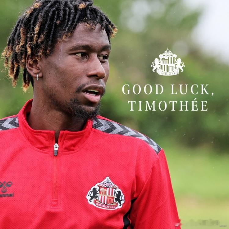 桑德兰俱乐部官方宣布，队内23岁右后卫彭贝莱租借加盟勒阿弗尔。桑德兰俱乐部发布公