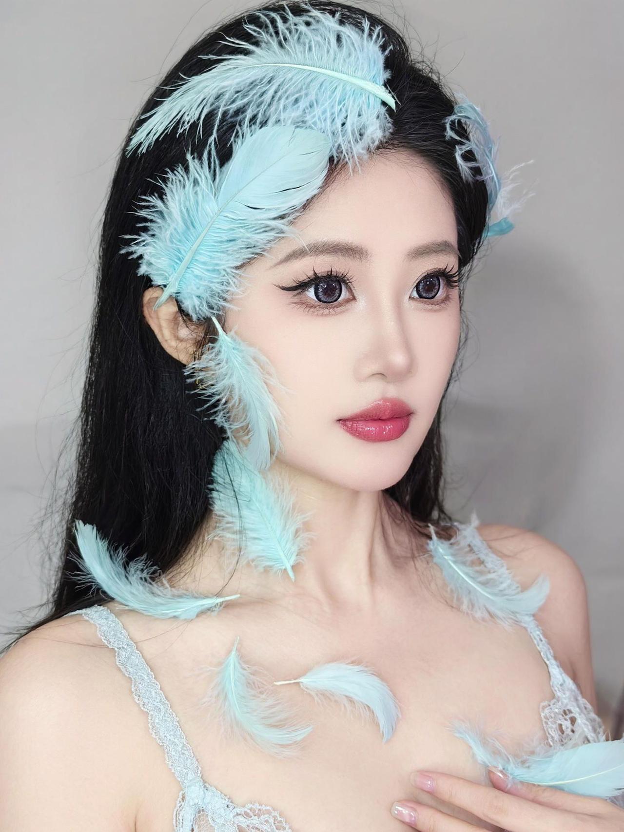 被穿外套转场帅到了