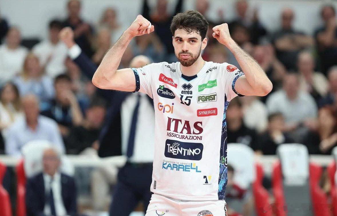 🇮🇹 特伦蒂诺俱乐部宣布，根据周四对丹尼尔·拉维亚进行的X光检查结果显示，他