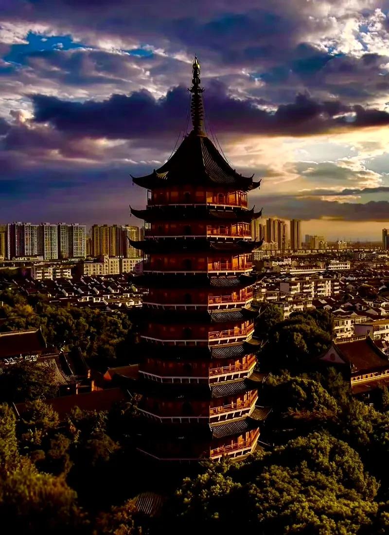 苏州人均寿命85岁，凭什么？

背后原因，很多人都没想明白。

不只苏州，上海、