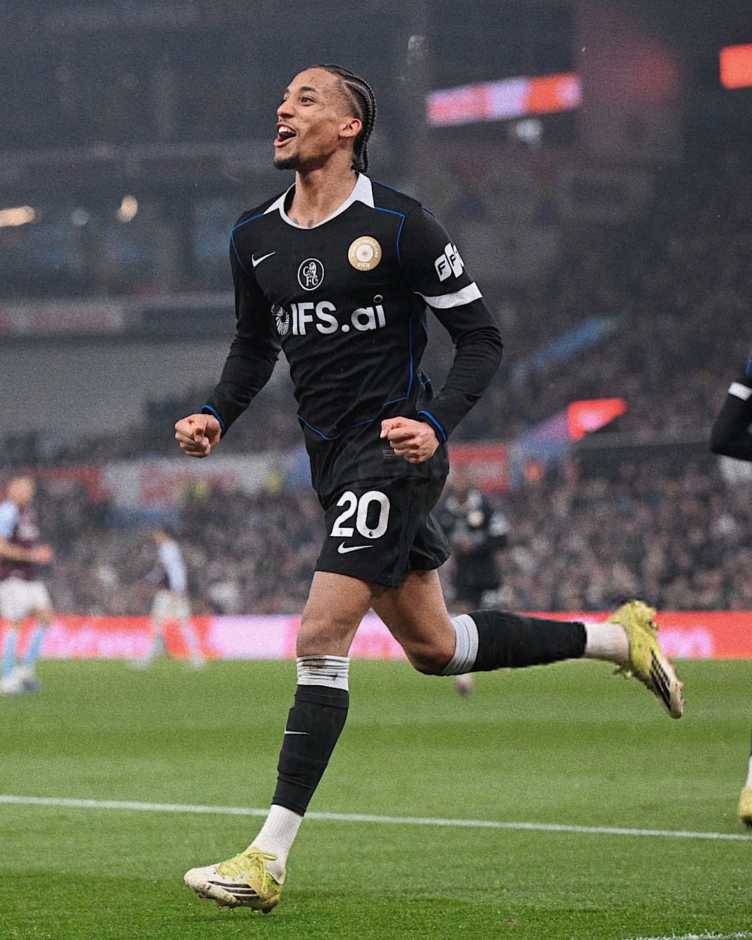 冷静、高效、无解，若昂·佩德罗一战成名。阿斯顿维拉1比4切尔西