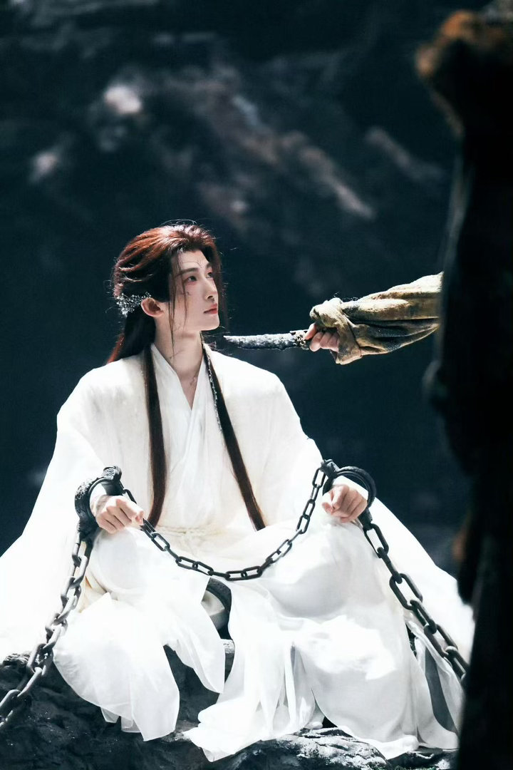 孙悟空都只关五百年天地被关八百年 连齐天大圣都只关了五百年，天地凭什么被关八百年