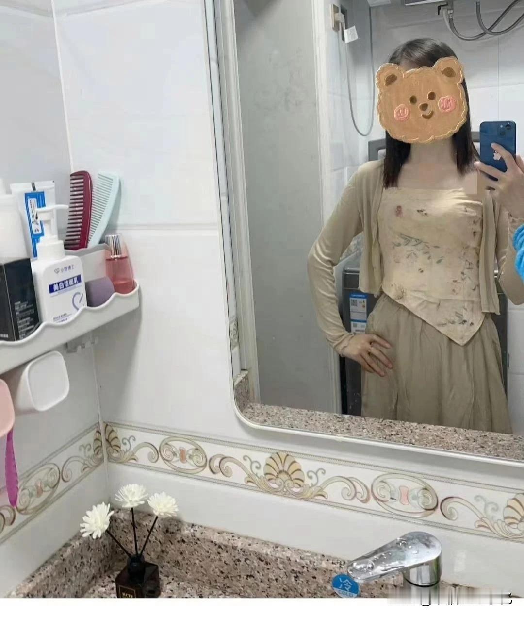 镜子里的我，是我最美的一面