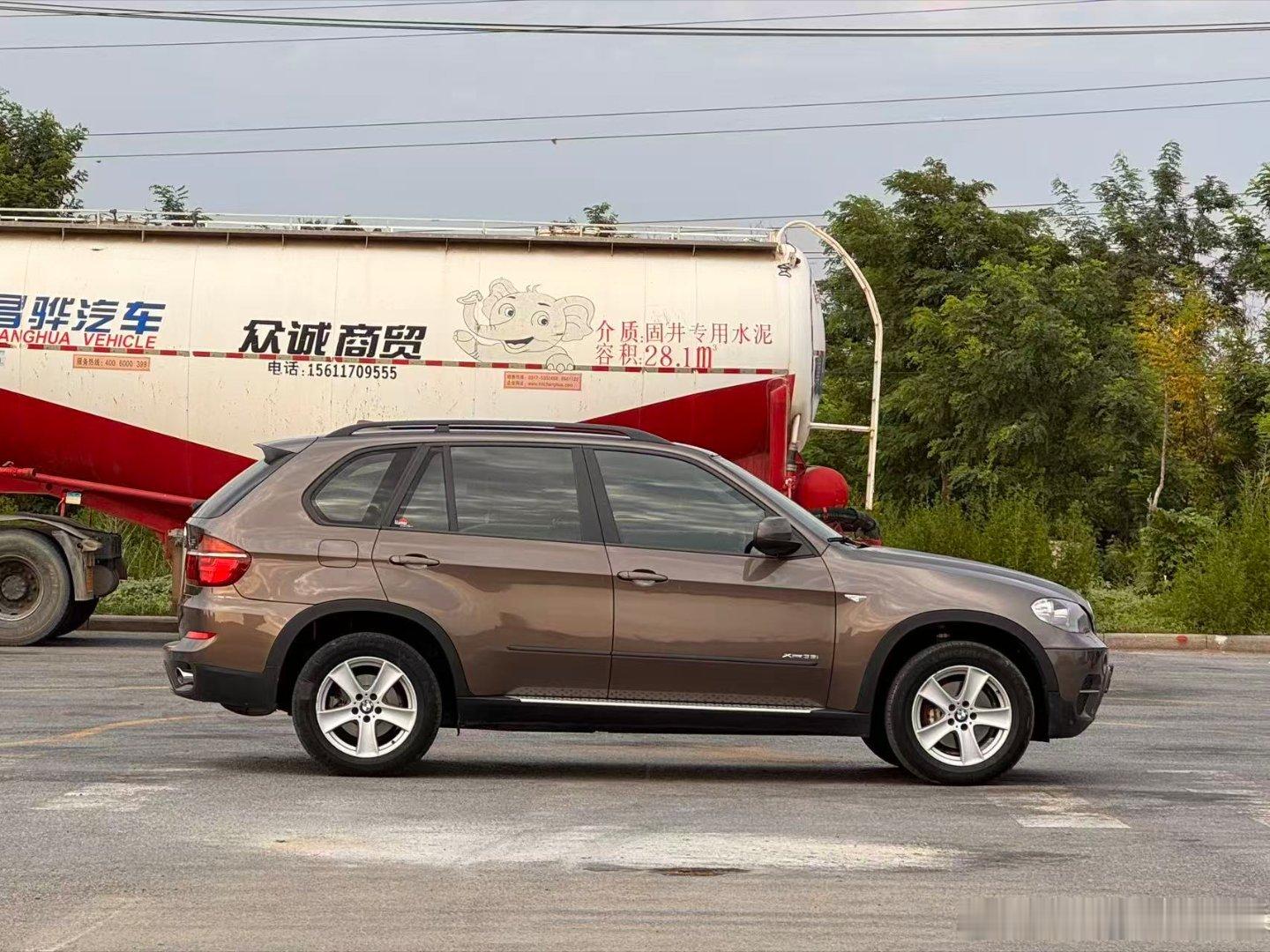 马力玩聚老马在路上 2013年BMW E70 X535i领先/3.0T/8AT一