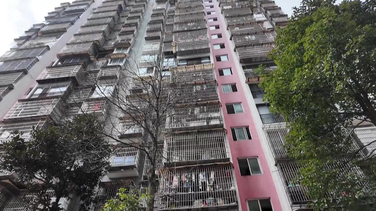 2026 年 10 月 22 日百姓关注报道，贵阳市乌当区观溪路街道云泉社区城市