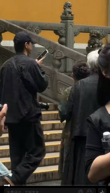 偶遇李现去灵隐寺李现去灵隐寺偶遇李现去灵隐寺 