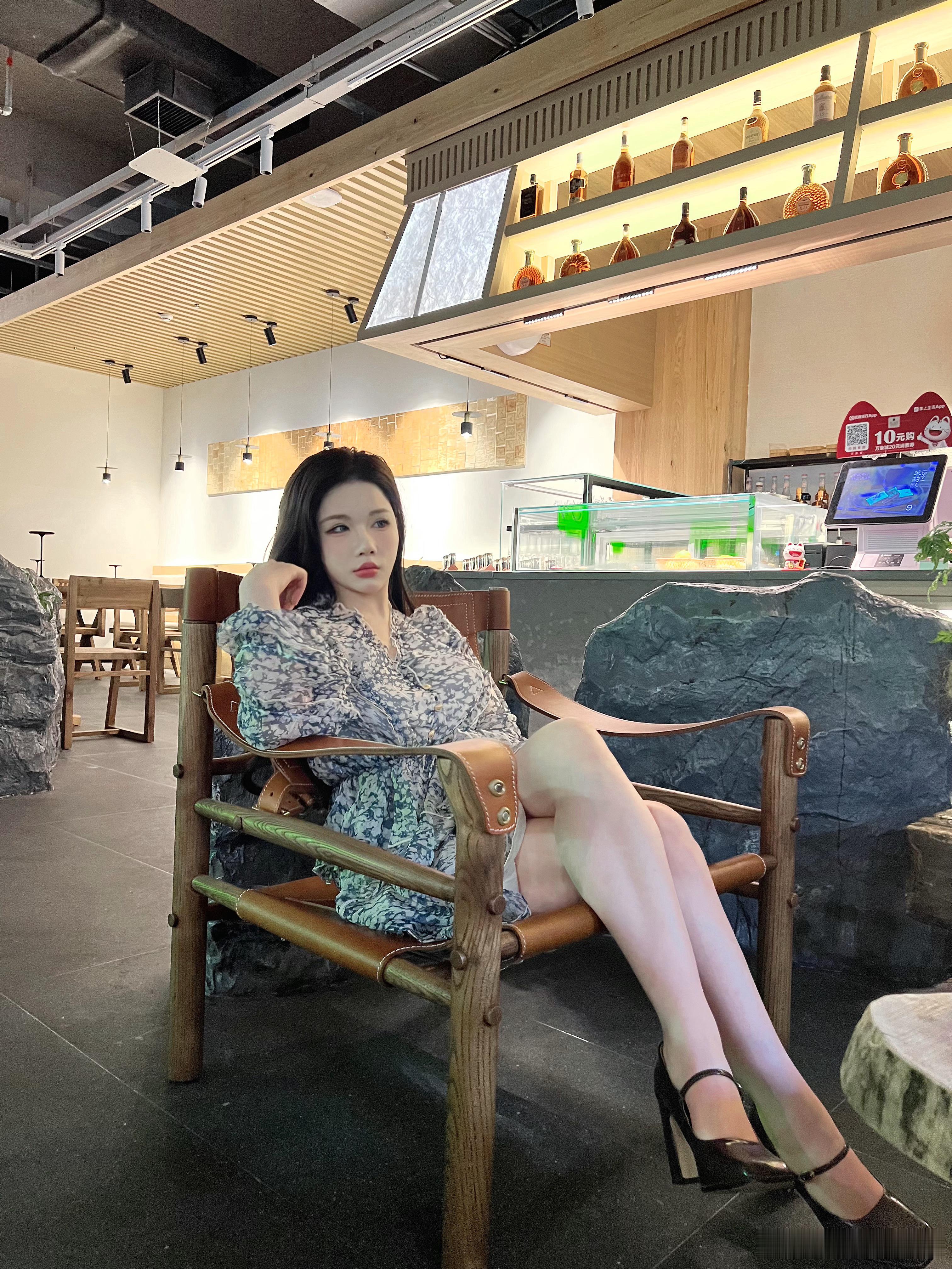 发发图 追追剧，最近猛追(与凤行) ​​​