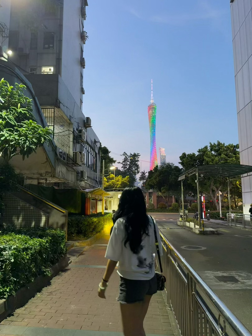 omg 你是我的少女时代!!!请继续成为彼此生命中不可或缺的存在吧🖇️ 夏日游