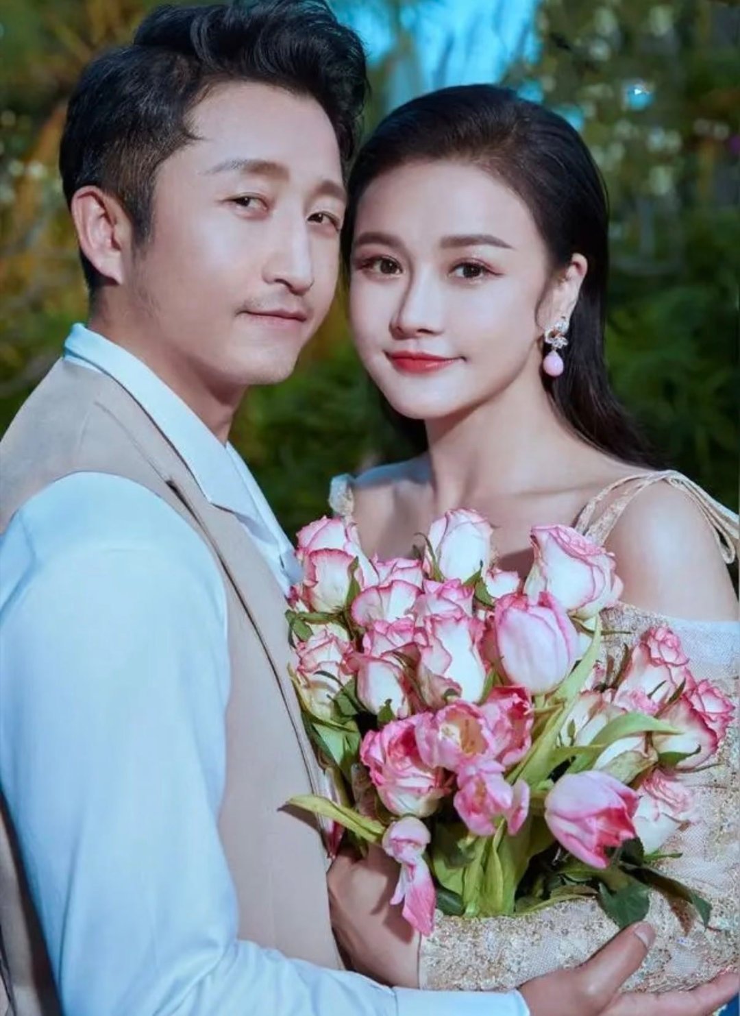 邹市明冉莹颖说话费劲的虐恋夫妻 旁人夫妻相处温馨松弛，邹市明与冉莹颖截然相反，每