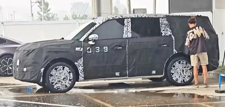 小米的大型SUV，小米YU9，这力量感好强，增程，主打理想L9、问界M9、腾势N