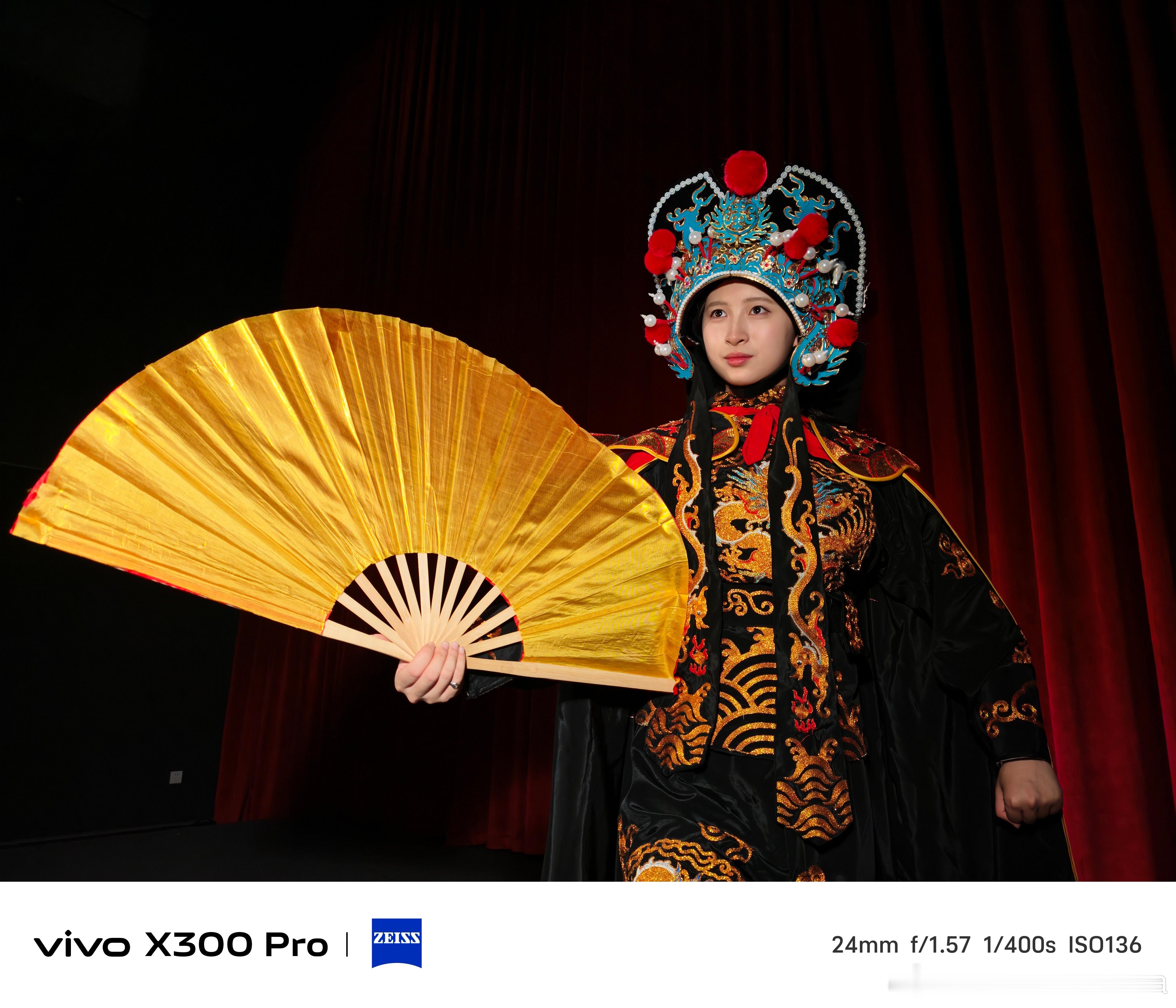 每次看到川剧表演都会让觉得感叹稍微了解后你就会知道川剧演员的水袖是平时日复一日的