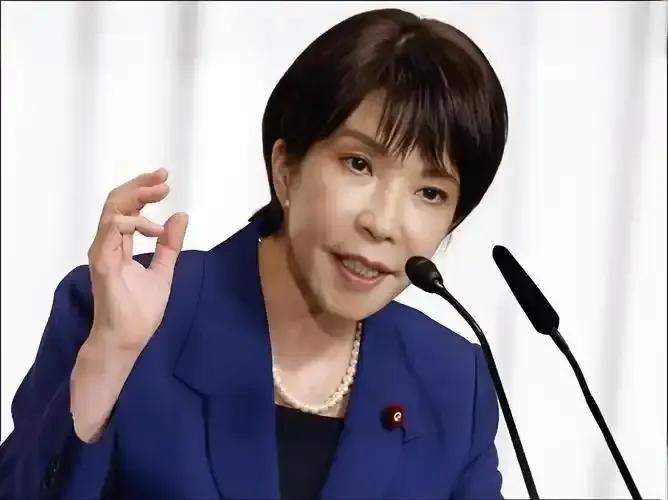 放下身段给沙特打电话，日本这波“求油”，脸都丢到中东了
 
一通半小时的电话，把