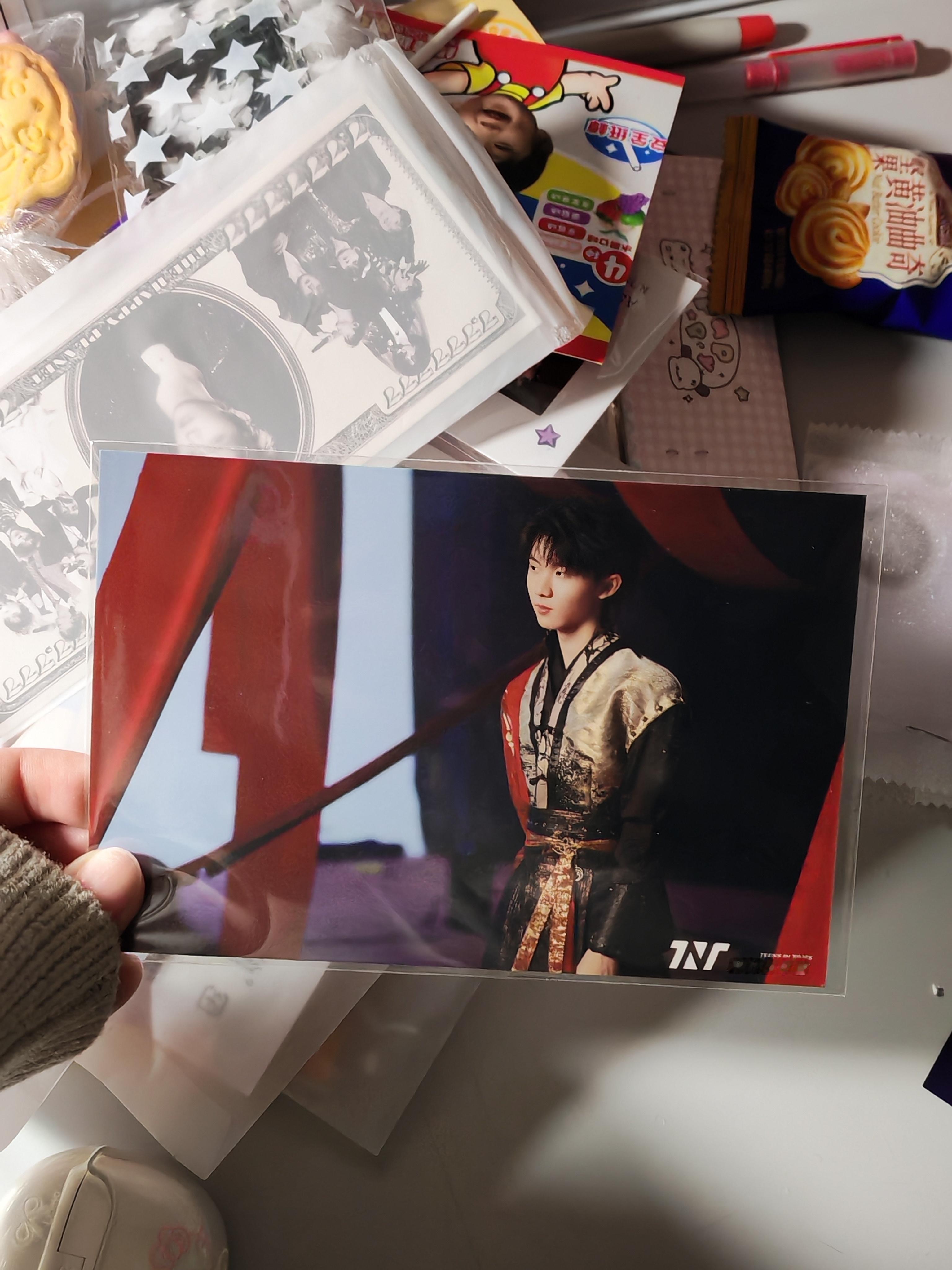 谁塞给我的？？？！！！！！！ 