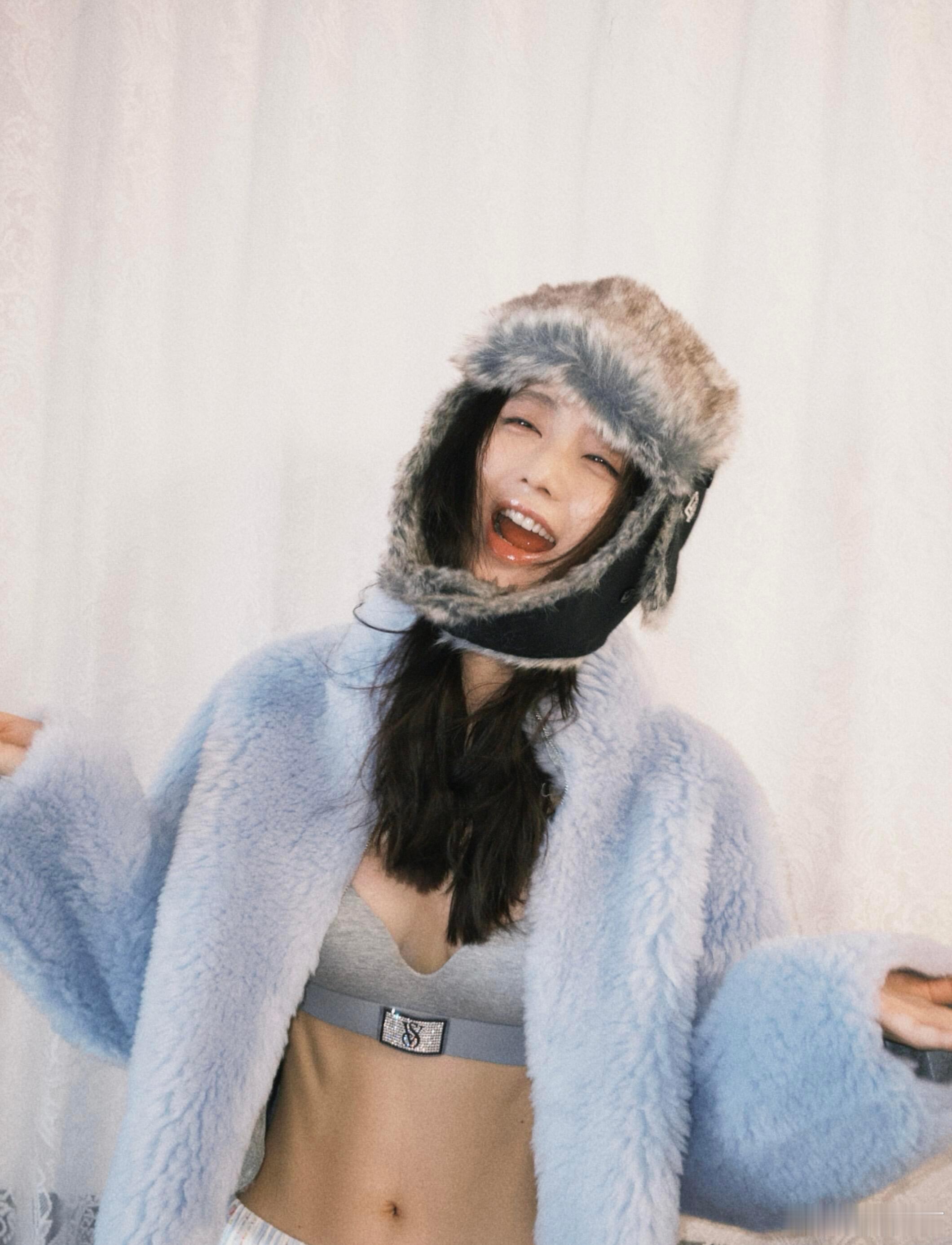 戚砚笛冬季穿搭❄️ 