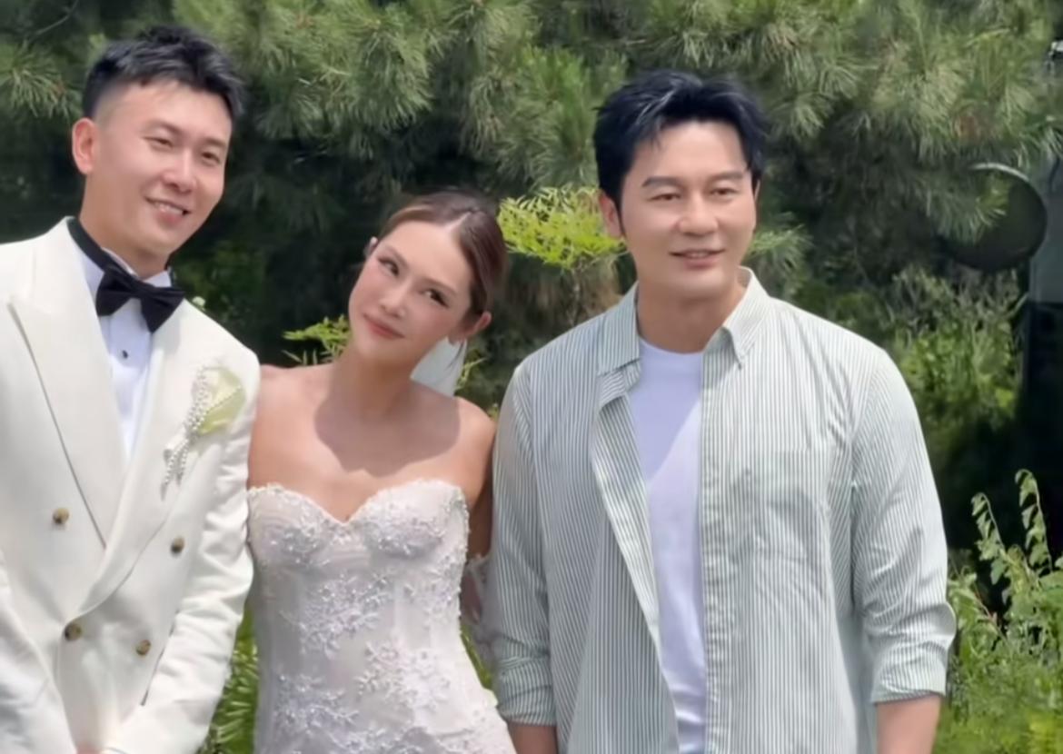 李晨同父异母的妹妹李可馨大婚，没想到她还是一位大网红，关键是知名网红韩景枫居然送
