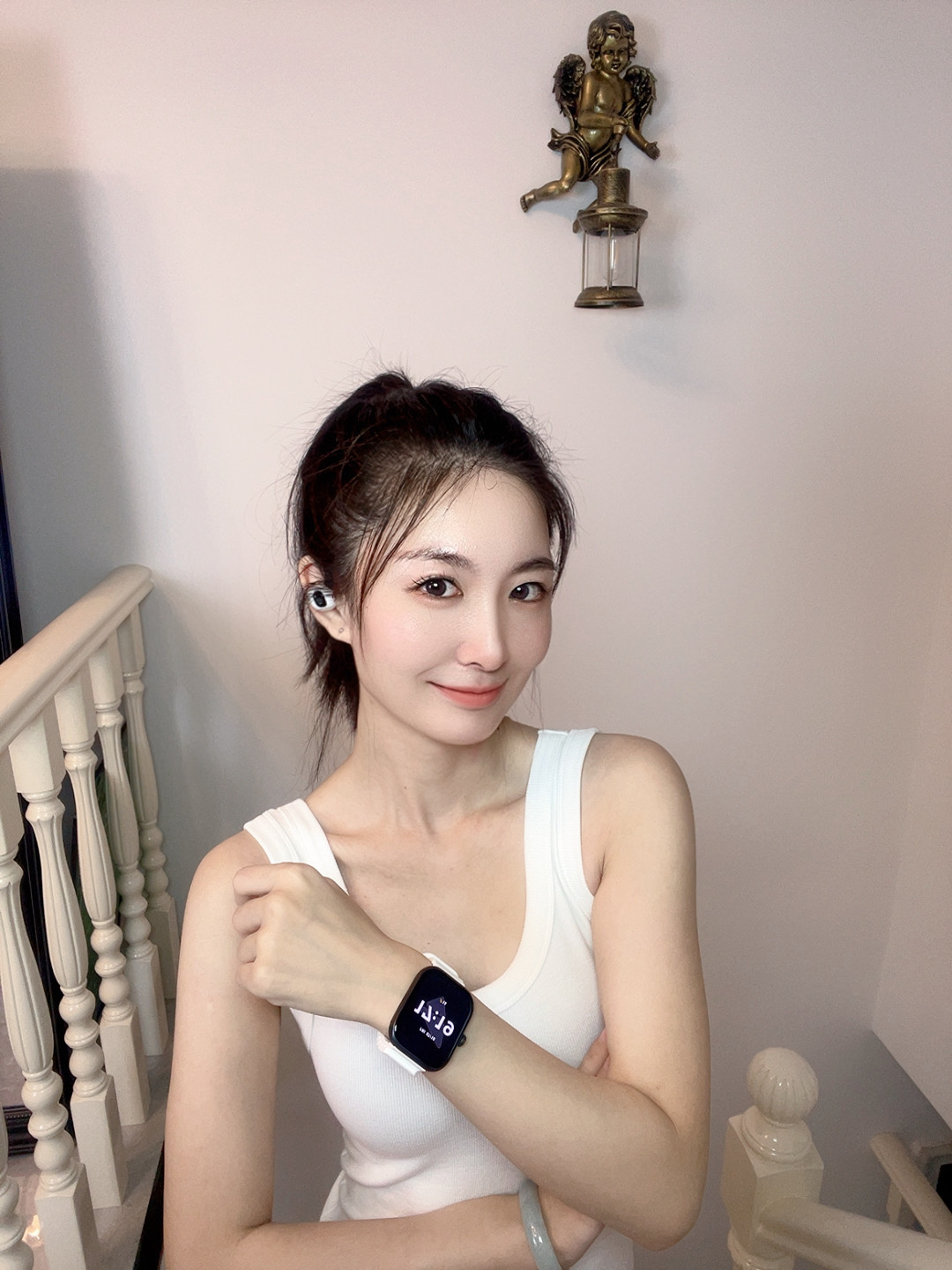 阿委主任新找了一位副主任：晓帆，介绍给大家认识下，大家猜猜我和Ta谁更懂球呢？世