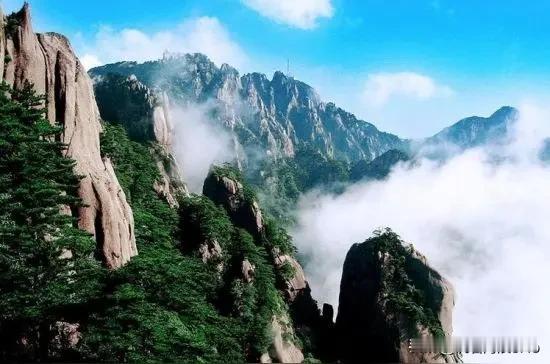 上联：雾散山峰秀，求下联：谢邀！[微风]

上联：雾散山峰秀，
下联：风和燕鹊翔