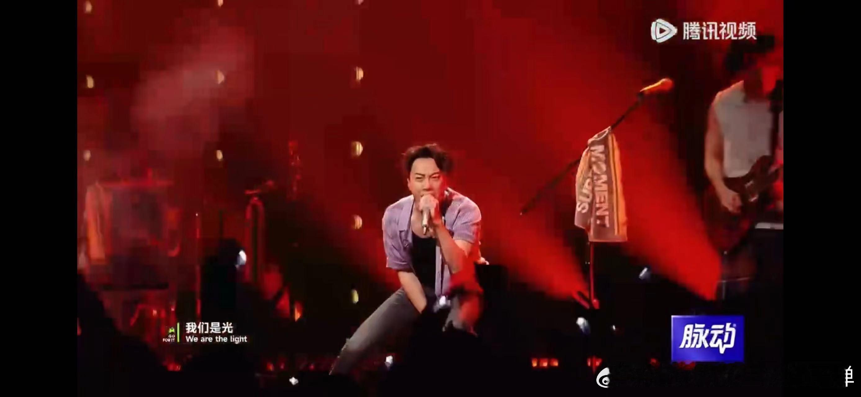 #SupperMoment就这么水灵灵的跳水了# 当SupperMoment毫不