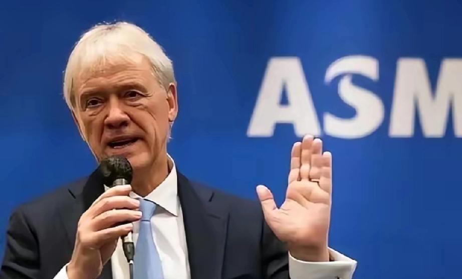 绝不谈判！永久关闭豁免窗口！中国打响光刻机反击战
中国这回，是动真格的了。面对荷