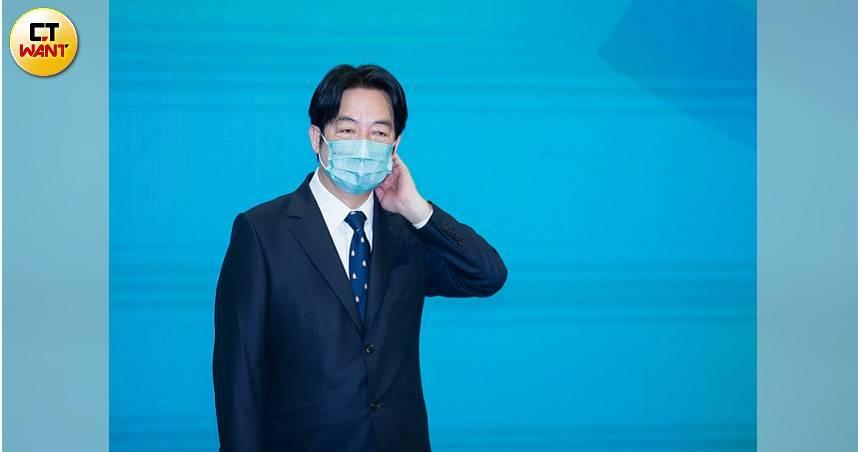 台湾空军否认泼妇骂街
这个事源自台湾网络上的一段对话
发布者称是台湾空军飞行员奚
