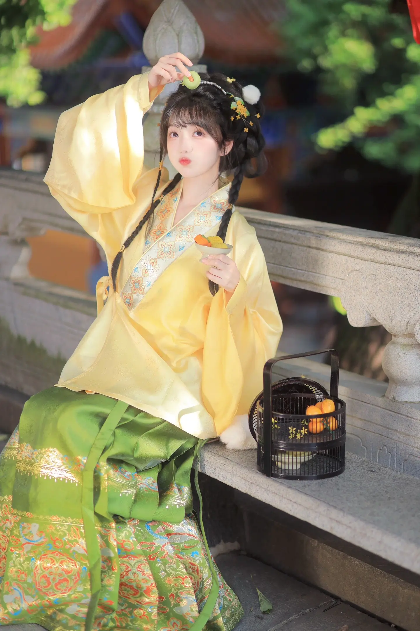 “本小姐今日不上学堂，过中秋啦～”