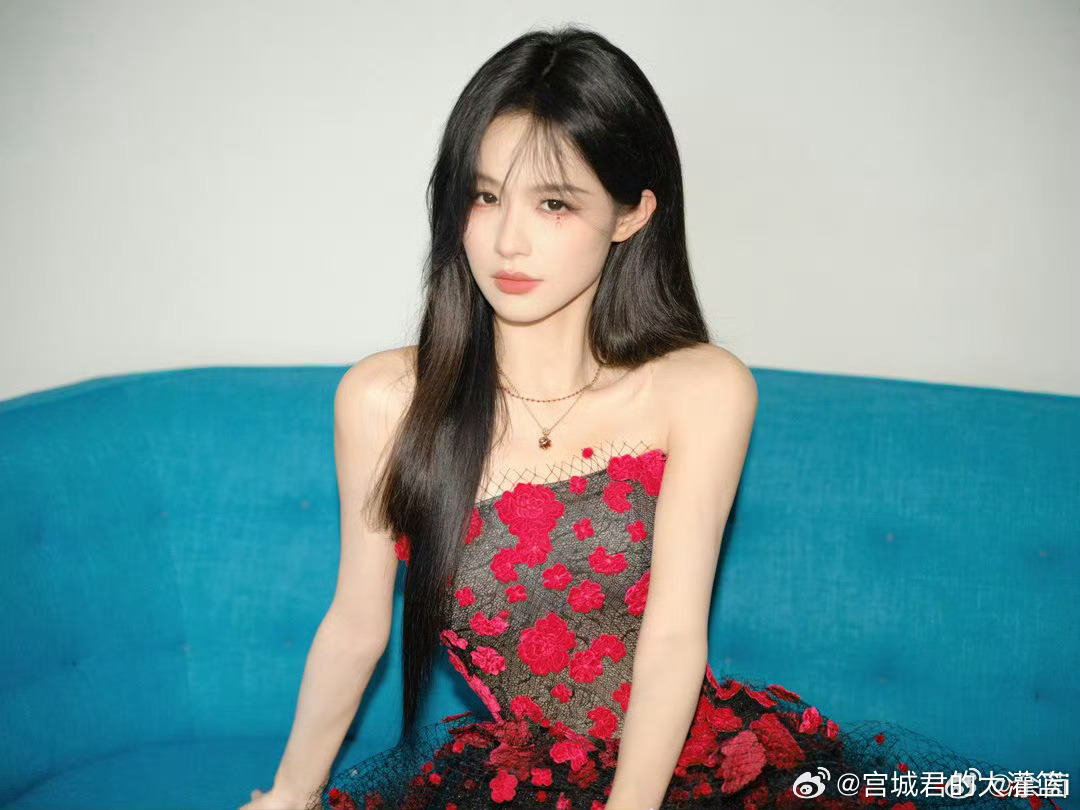 短剧圈群像给内娱一点震撼长尾效应在这场短剧盛典展现得淋漓尽致，活动结束之后物料还
