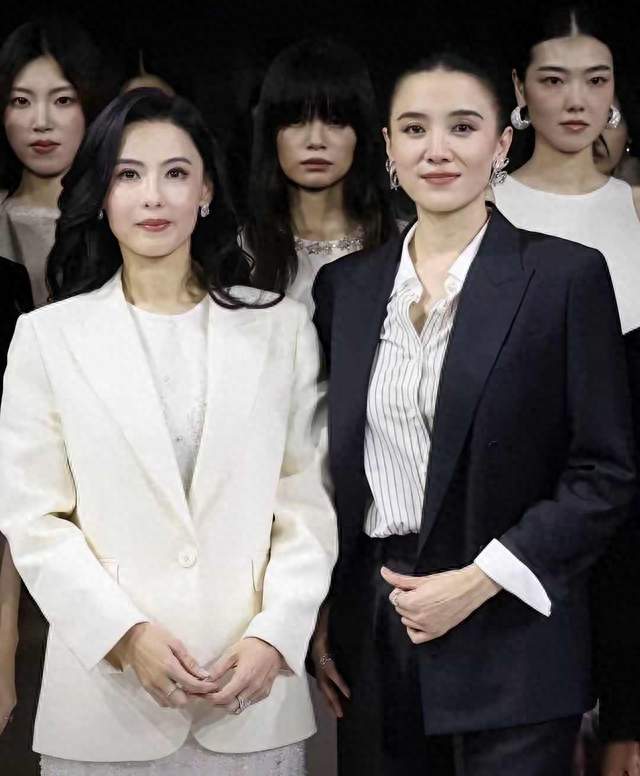 宋佳张柏芝同框，气场差得让人忍不住对比，背后其实是两种活法