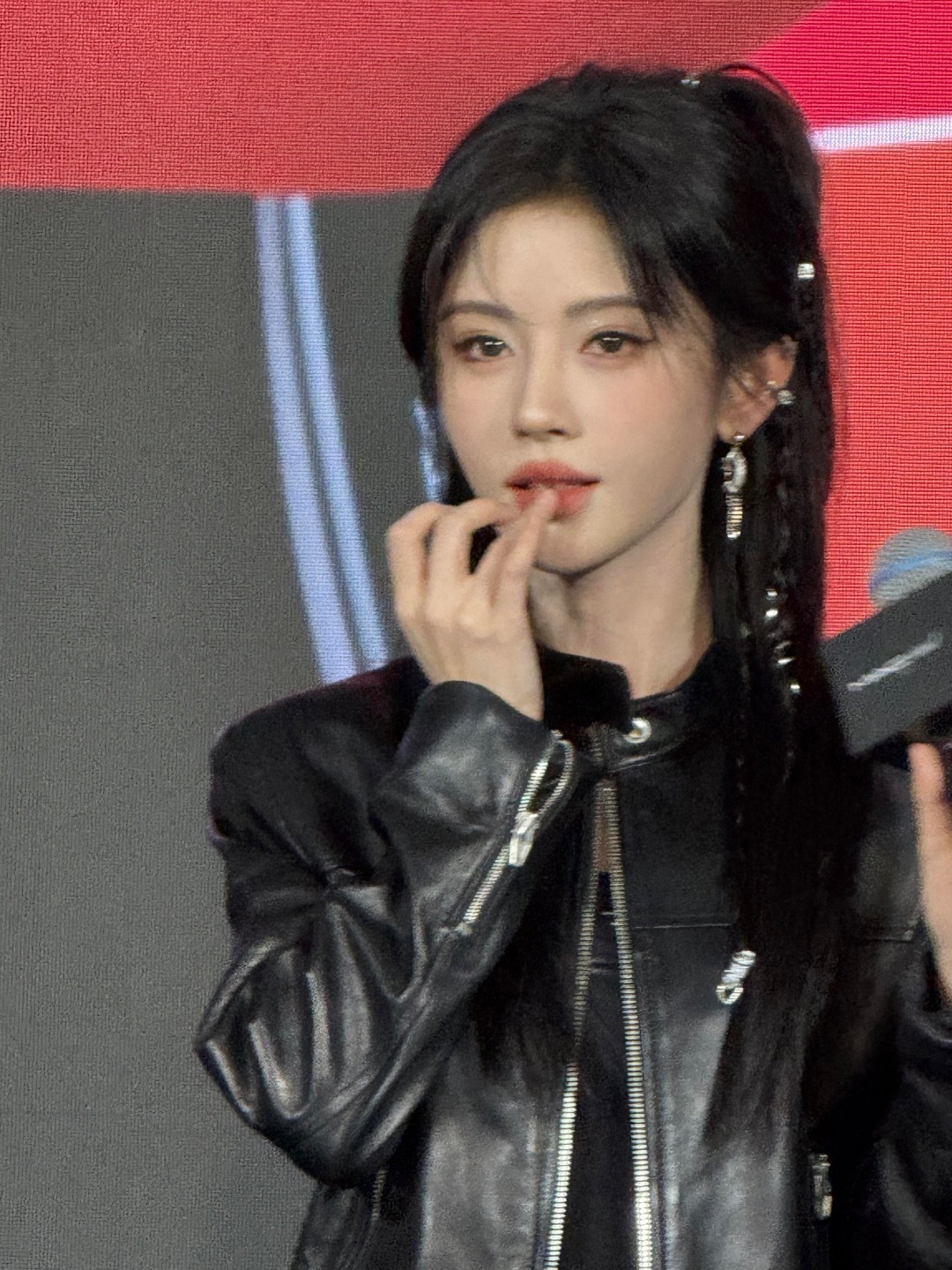 此女什么都不用干就可以把我钓走鞠婧祎完全老公级别的 ​​​