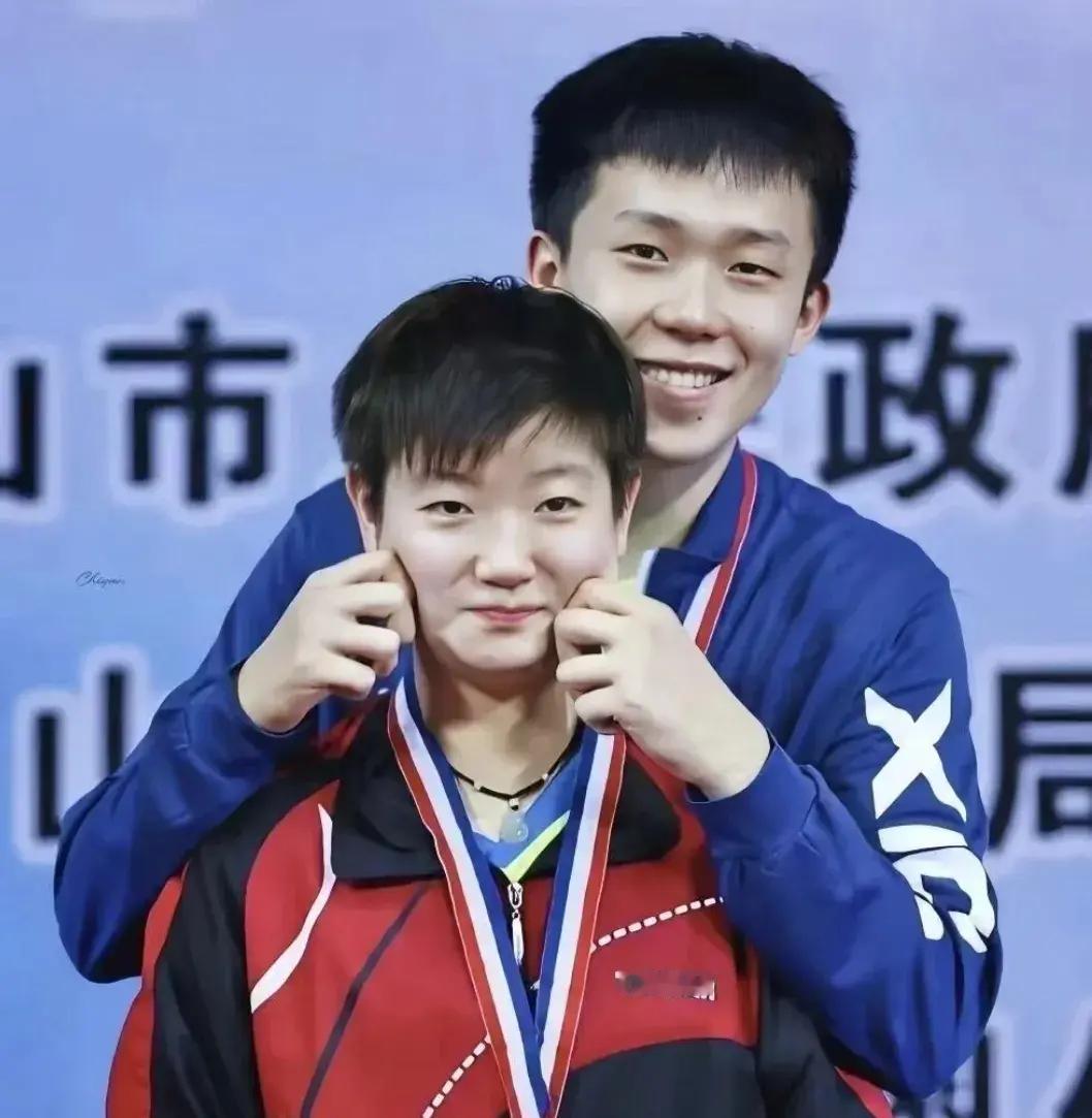 成混世界杯名单出炉！国乒三员大将缺席，莎头领衔！外协主力弃赛，这事儿简直太让人吃