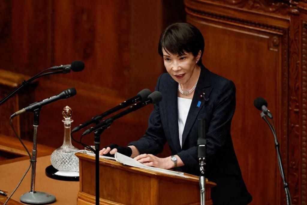 刚刚还在白宫门口期待“高光时刻”，高市早苗就被美国情报报告生生拆了台，让日本原本