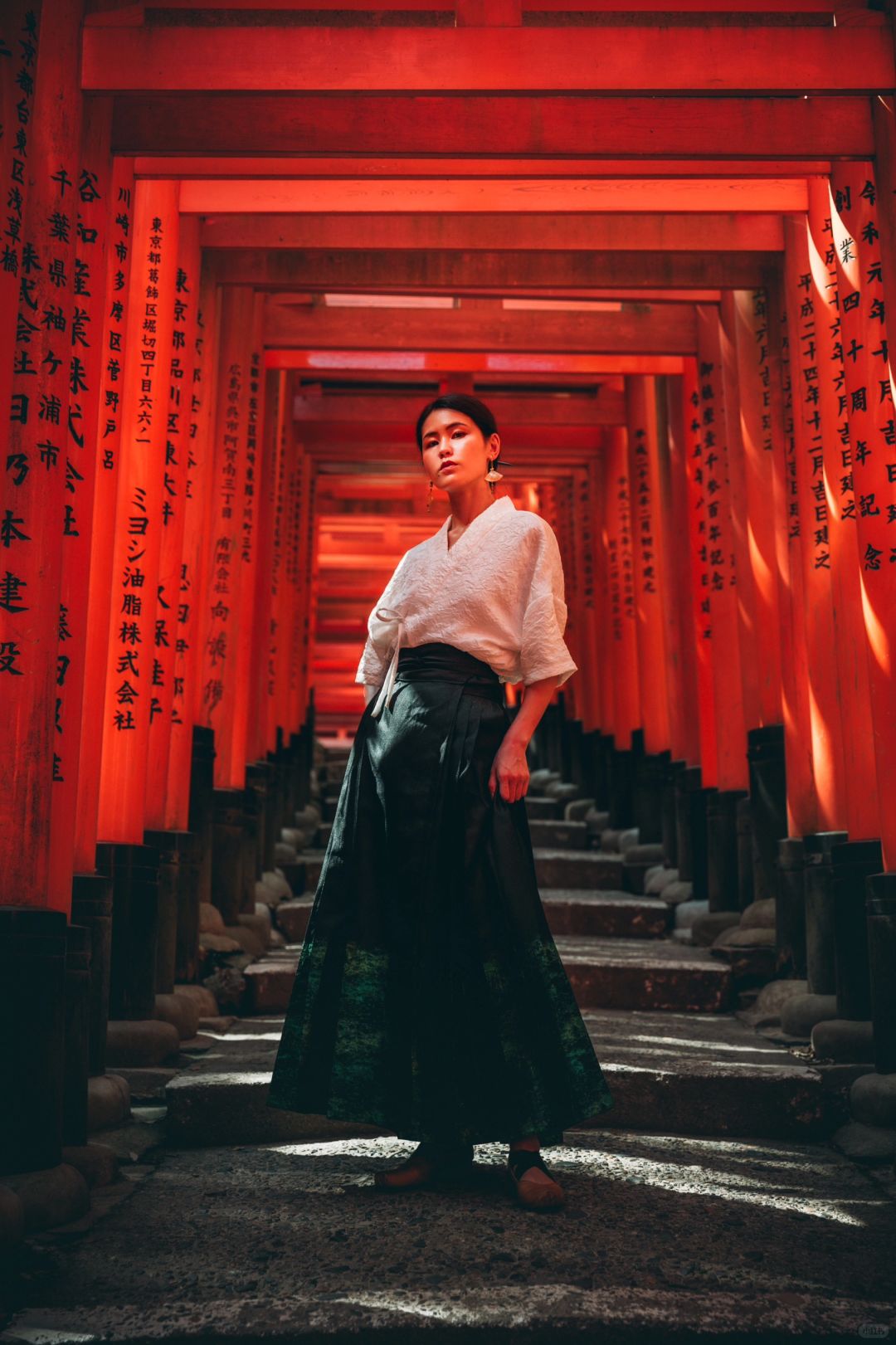 避开人群，我总结了京都稻荷大社的拍摄攻略！