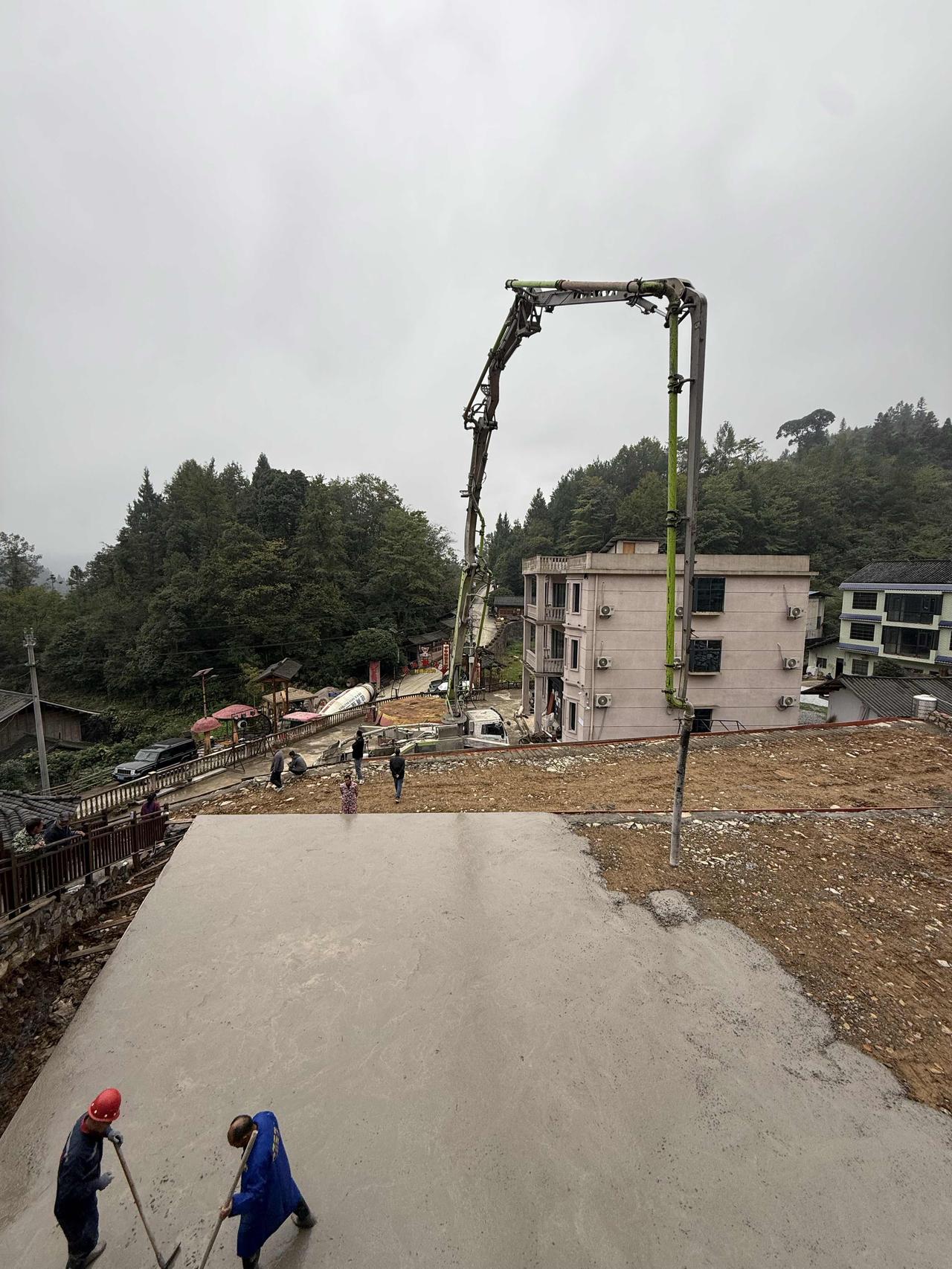 天生兄妹：以赤子初心为炬，点亮山野乡村振兴路

大山藏温柔，乡土寄初心。在贵州松