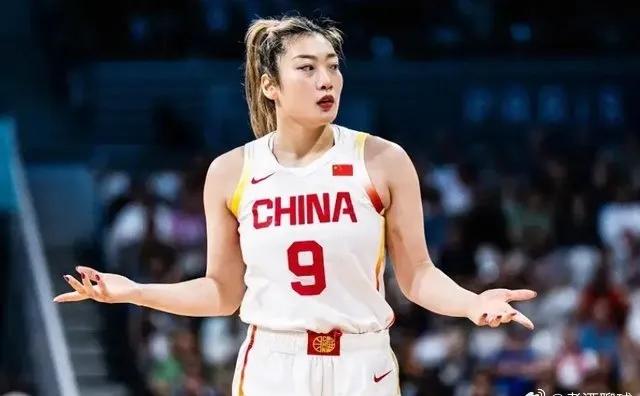 刚刚看到一位球迷整理出来的李梦对中国女篮的贡献：

在2022年女篮世界杯1/4