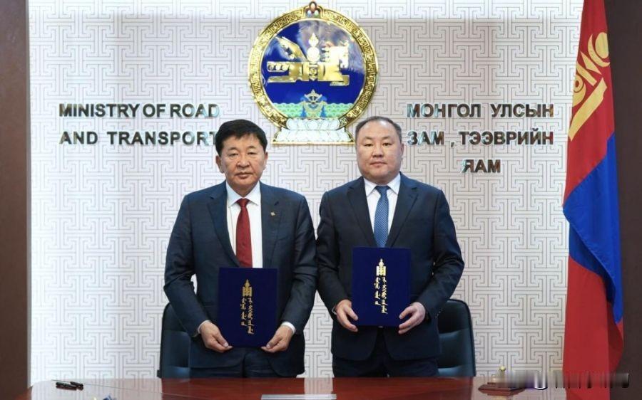 蒙古国下令 2026 年通往中国口岸的矿产运输跨境铁路工程进度必须完成 70%