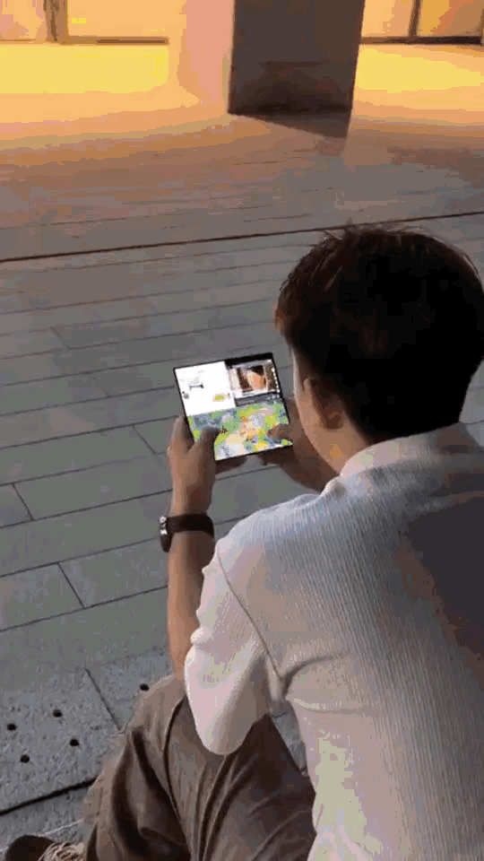 “ADHD 之王”在海外网络爆红！一个中国小伙儿，一边刷着抖音，一边在微信上回消