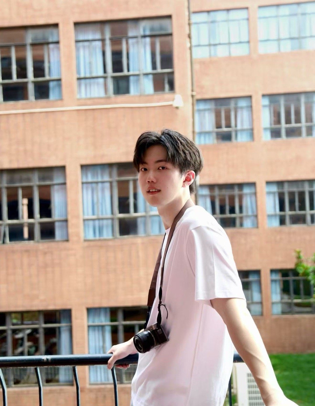 石明鑫说中国队不能输孙艺豪给中国队赢了两场最强大脑 孙艺豪在《双面数局》的表现堪