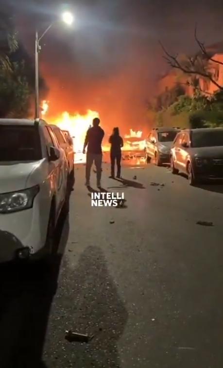 【以色列中部地区听到了 20 多声爆炸声：这是伊朗使用带有集束弹头的弹道导弹发动