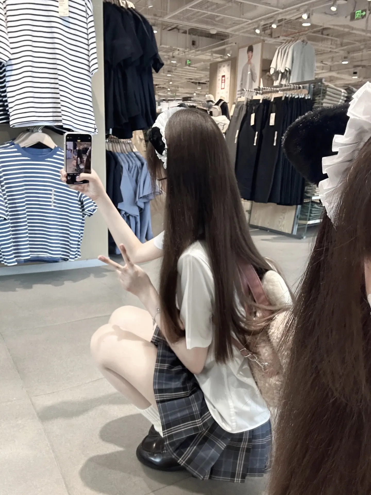 靠在左边会离你的心更近吗꒰ᐢ⸝⸝⸝⸝ᐢ꒱