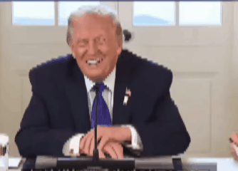 特朗普召集20家油企高管开会，强推委内瑞拉石油项目，威胁不投就换人。
2026年