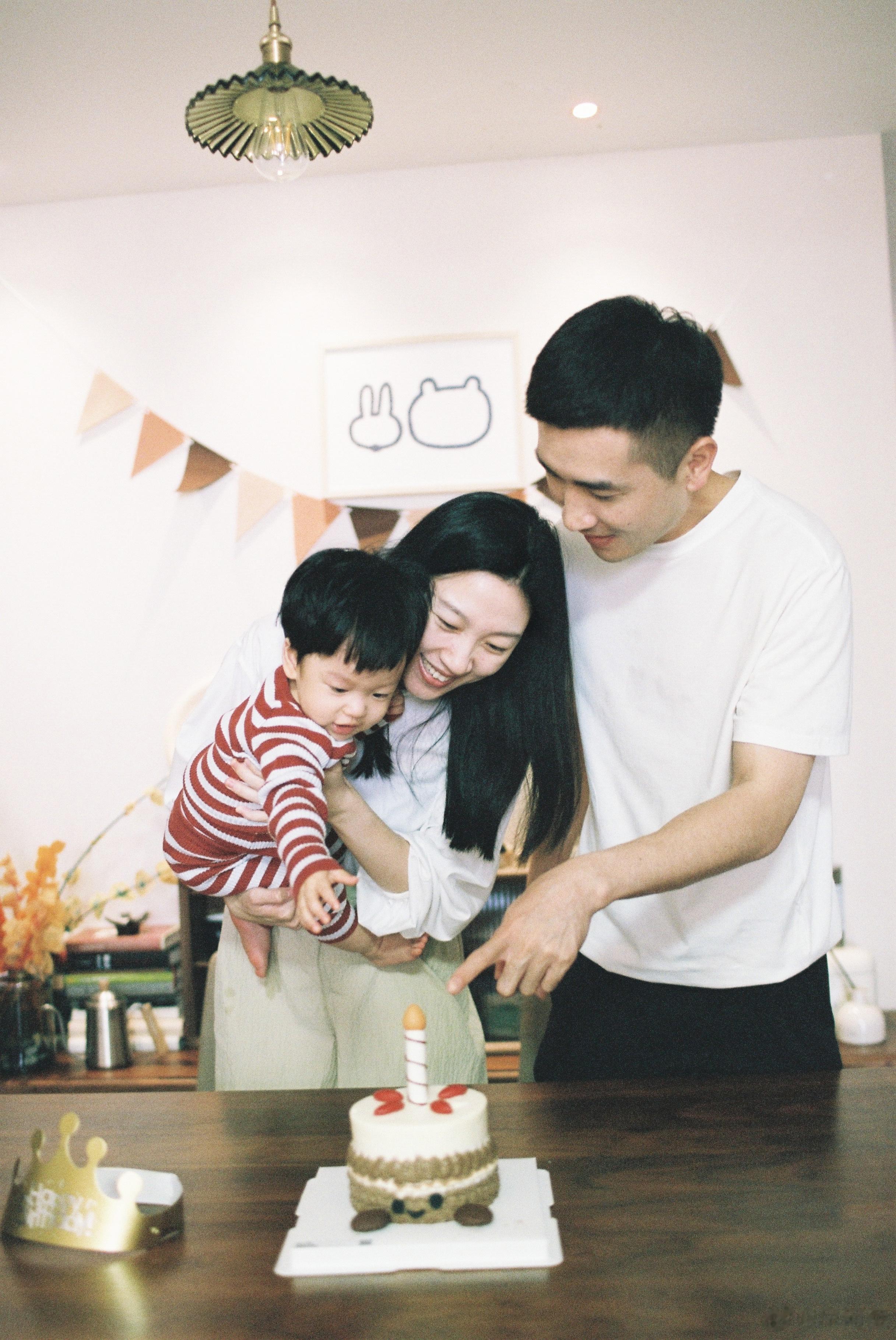 ｜家庭客片｜元气一周岁的家庭记录🧧#home##家庭摄影##厦门约拍# ​​​