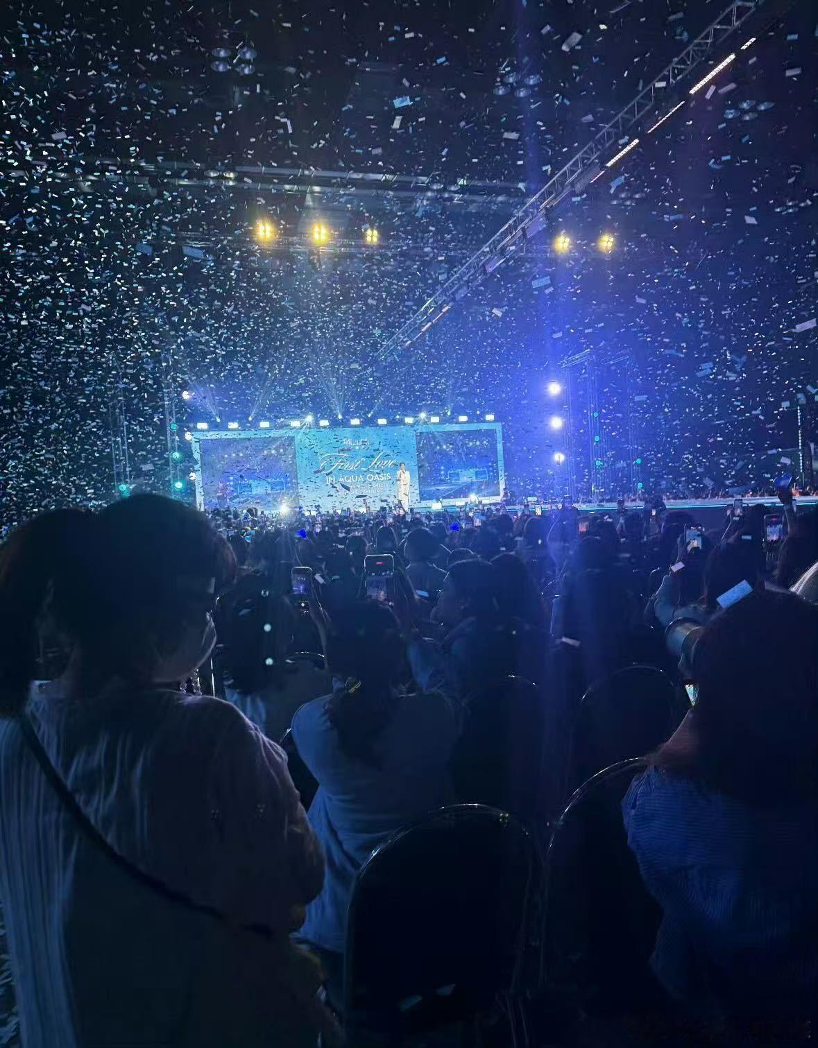 陈哲远泰国人气什么级别陈哲远不做泰国女婿好不好 看着现场粉丝热情奔赴接机的模样，