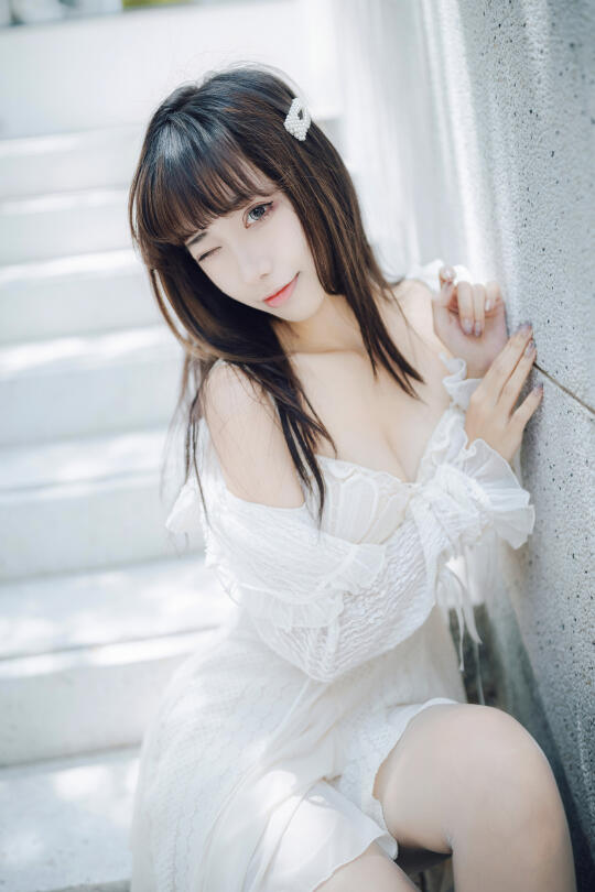 我们已经是主仆关系啦，快来和主人聊天吧^ω^
